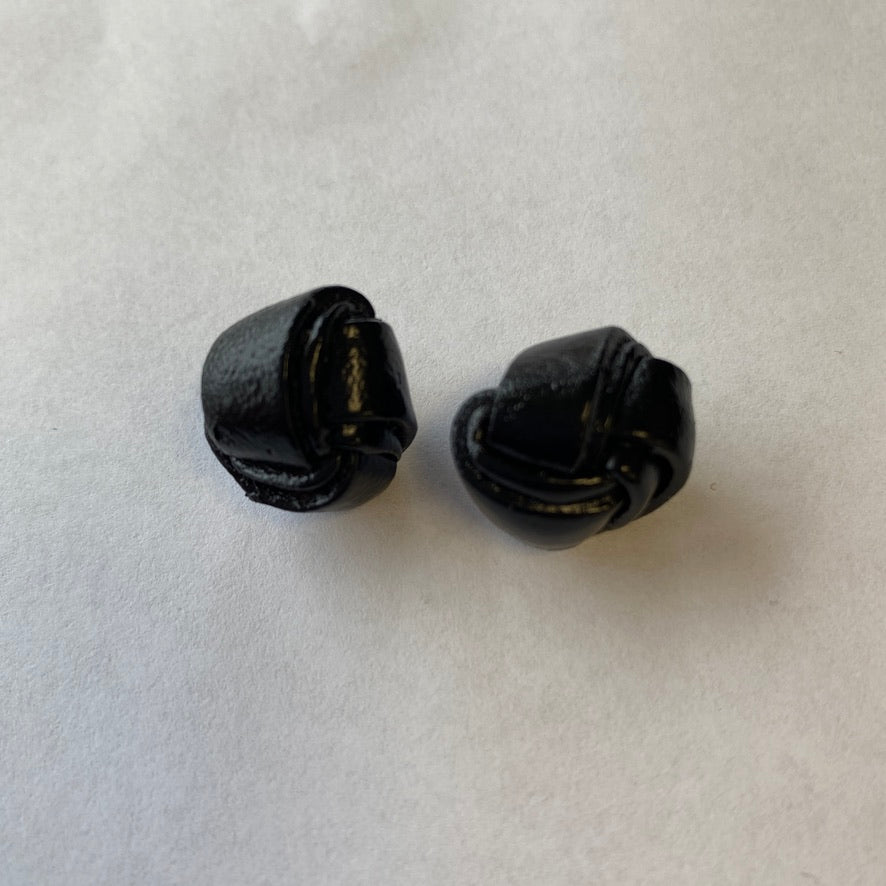 Togl Buttons - Black Leather Knot Shank - 15MM