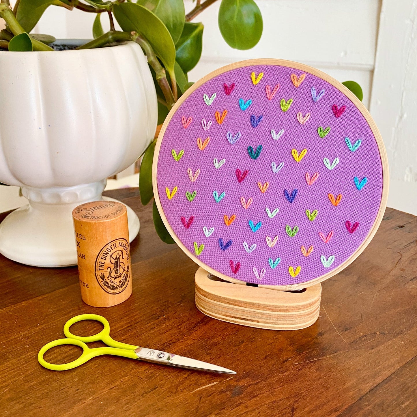 Modern Hoopla Hoop Prop