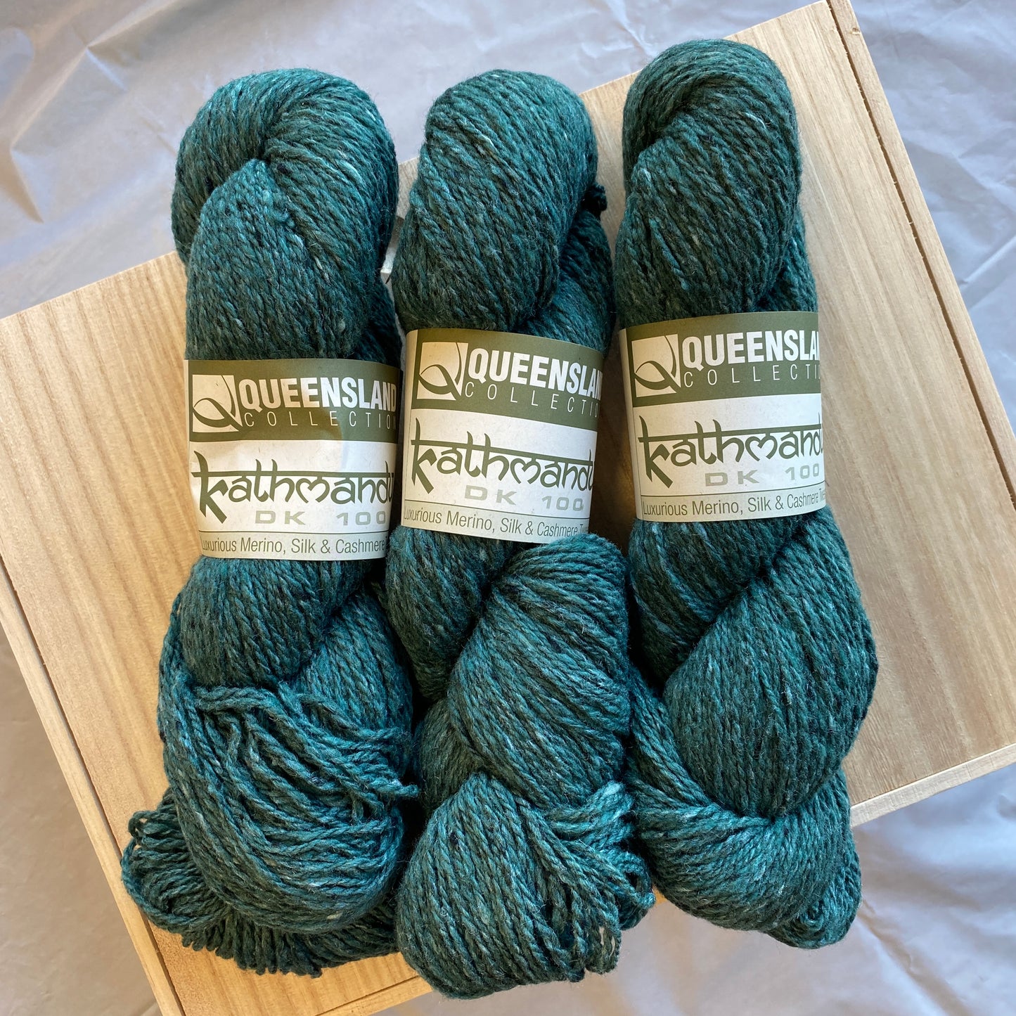 Queensland Collection Kathmandu DK 100 - Malachite 12 - 85% Merino Wool/10%Silk/5% Cashmere - DK