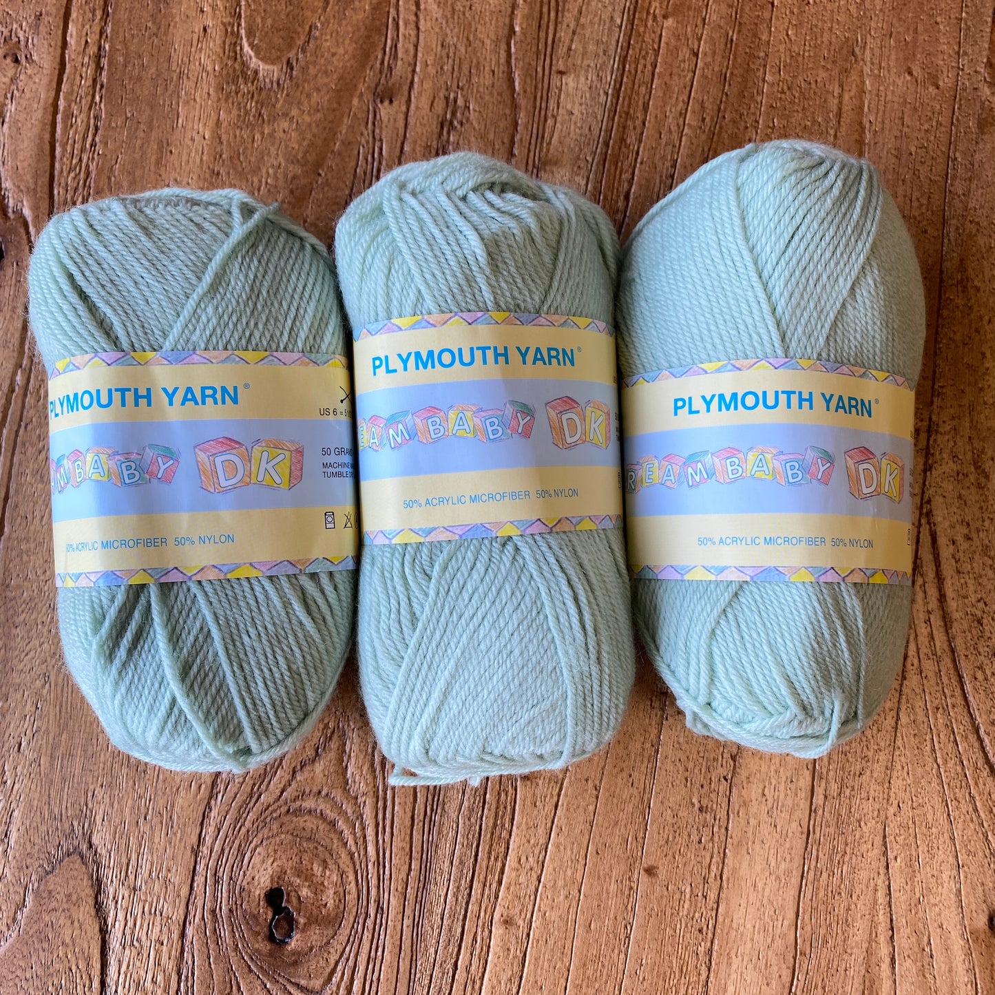 Plymouth Yarn - Dream DK - New Mint 1158 - 50% Microfiber/50% Nylon - DK