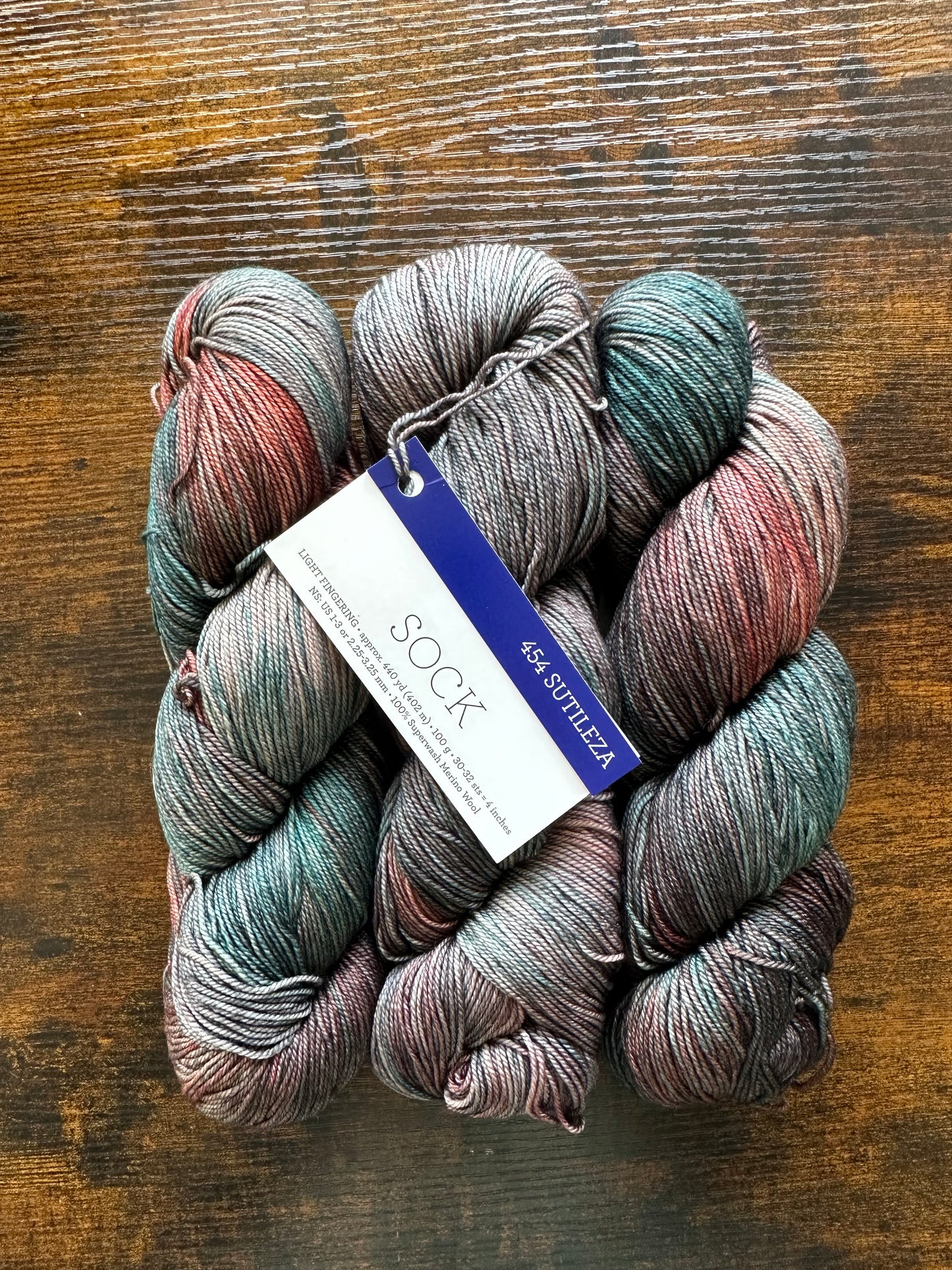 Malabrigo - Sock - Sutileza 454 - 75% Superwash Merino/25% Nylon - Fingering