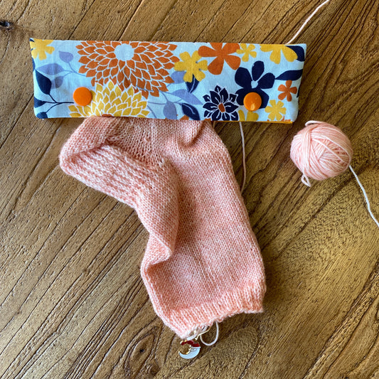 Double Pointed Needle Keeper