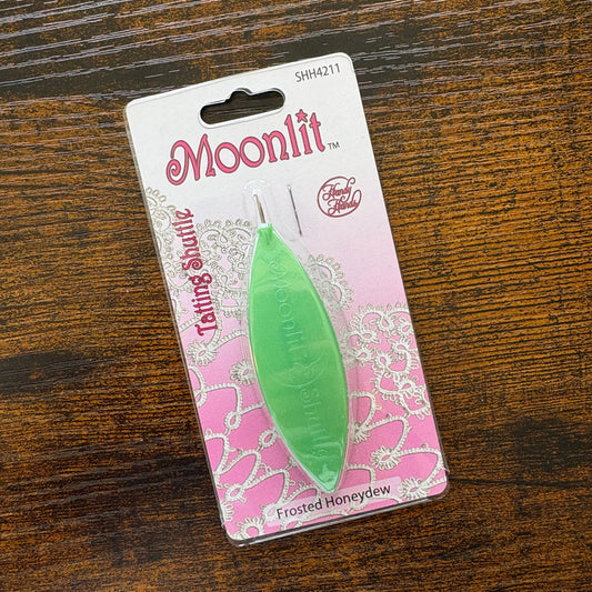 Handy Hands- Moonlit Tatting Shuttle - Frosted Honeydew