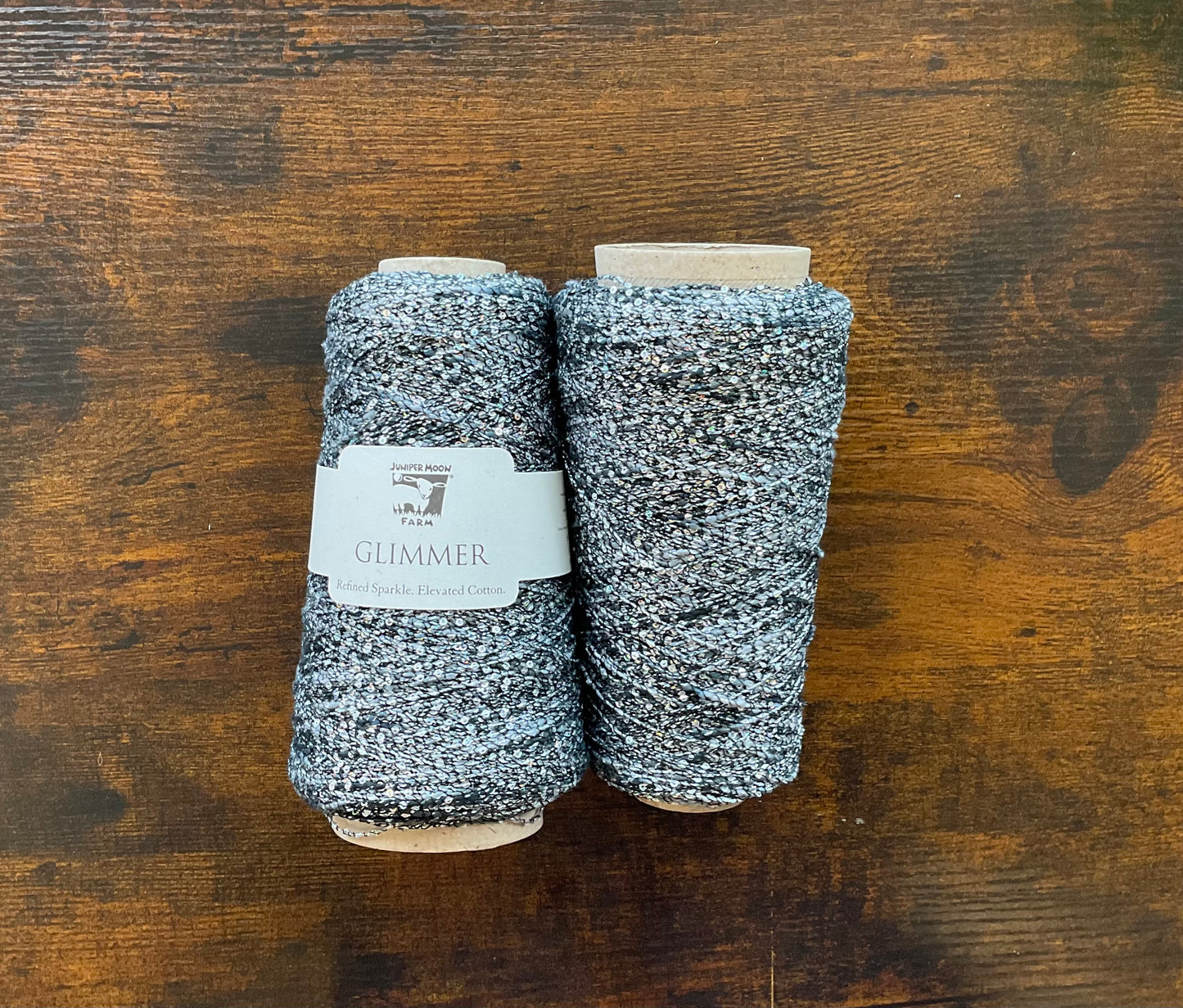 Juniper Moon - Glimmer - Sport Weight - Onyx 07