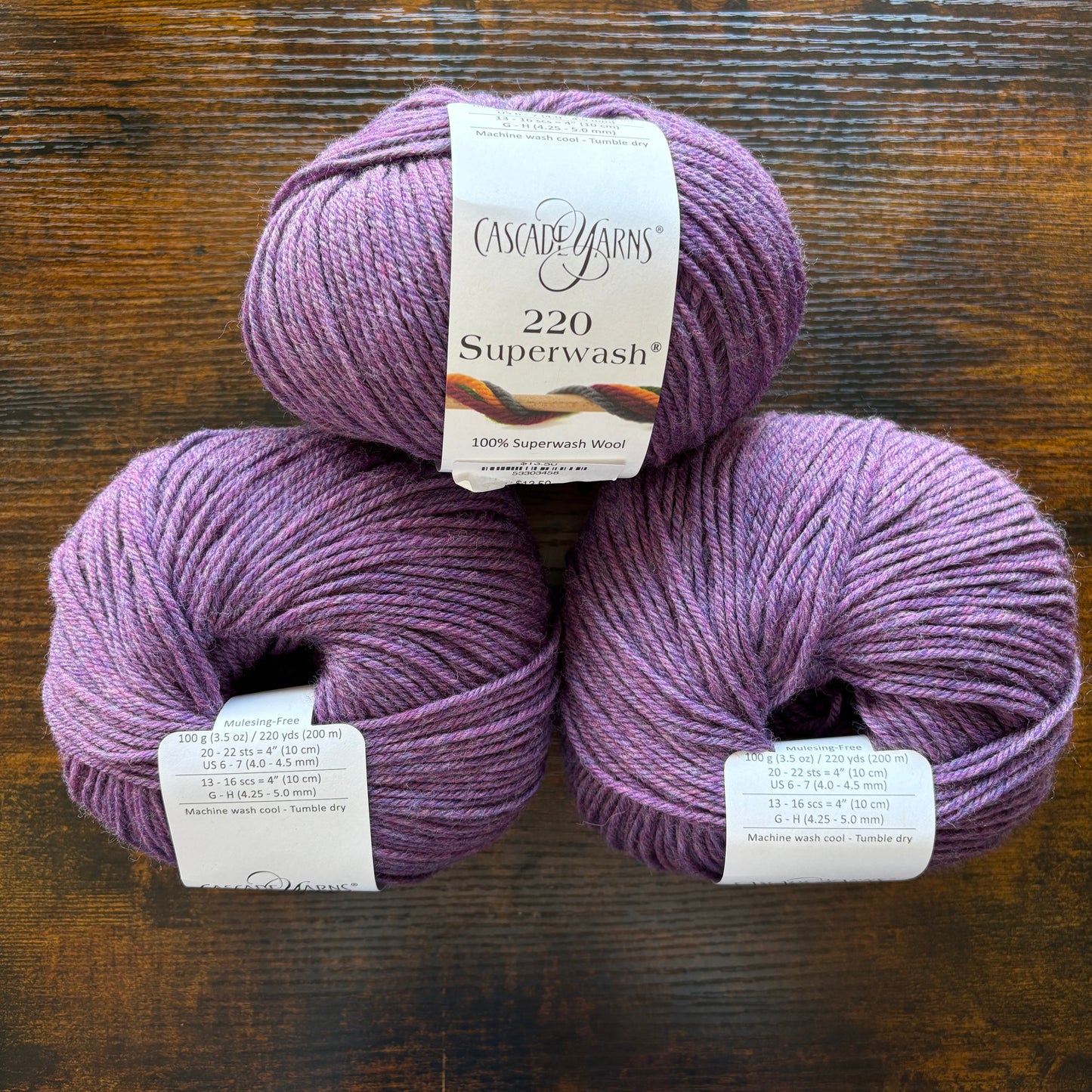 Cascade 220 Superwash - Petunia Heather - 295
