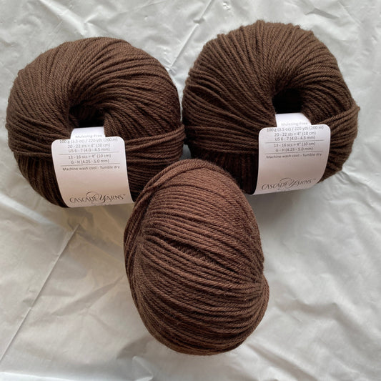 Cascade 220 Superwash Wool in Chocolate 819