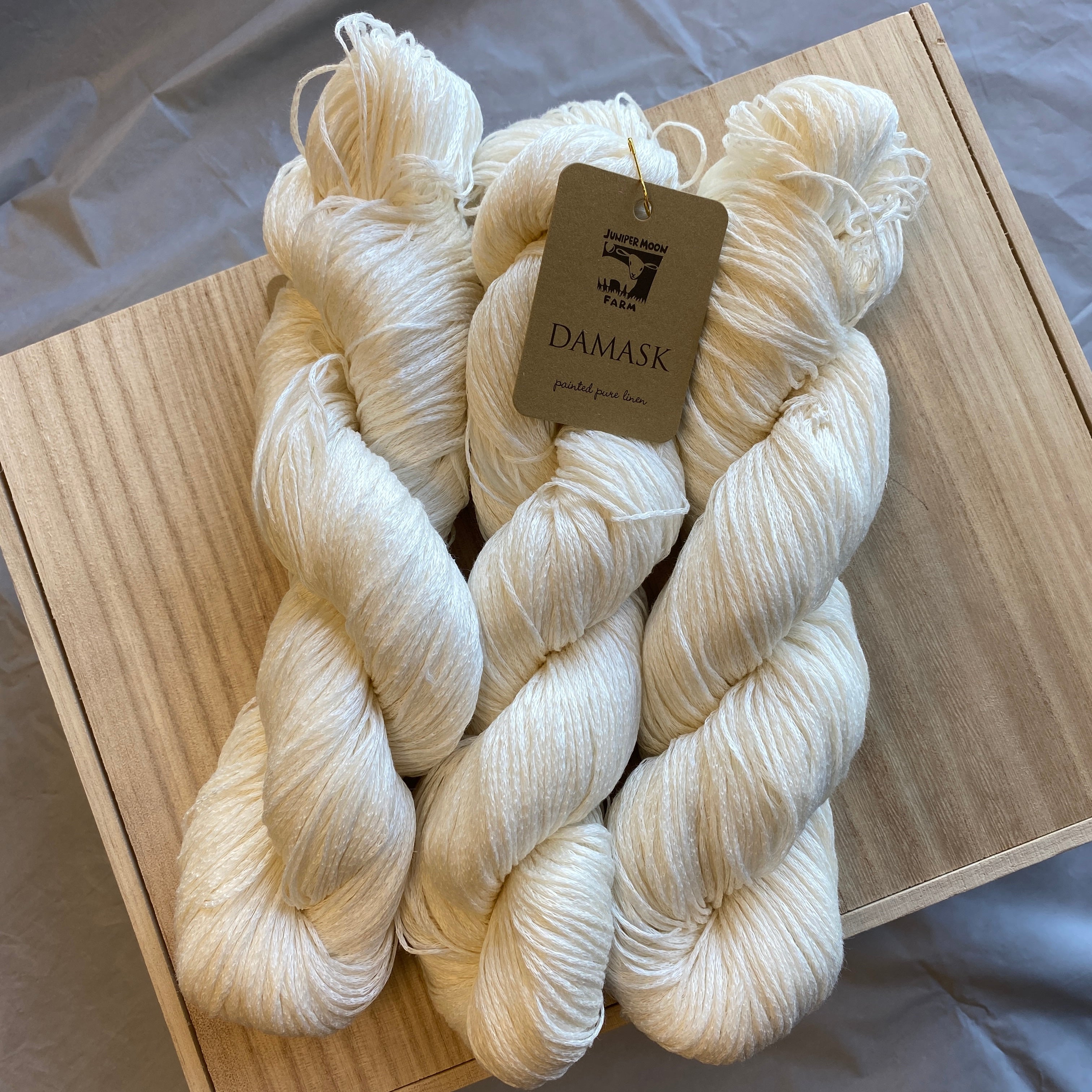 Ivory Thread Color Juniper Moon Farm - Damask - Painted Pure Linen - Ivory 00 – Fiber ...