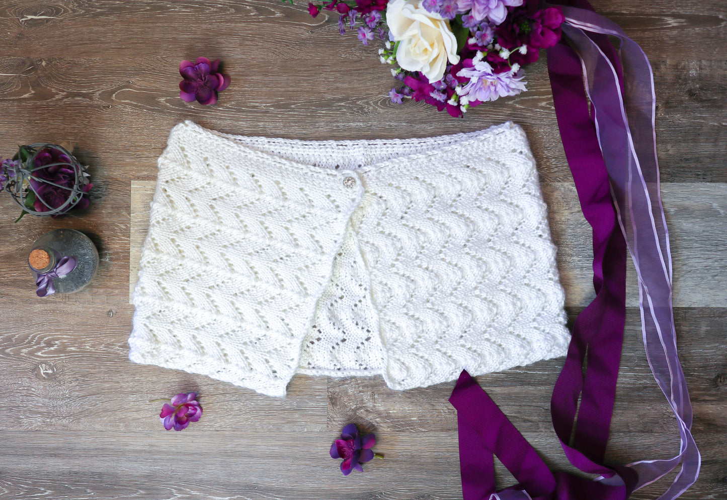 Ravin Sekai Designs - Happy Wedding Shawlette - Knitting Pattern