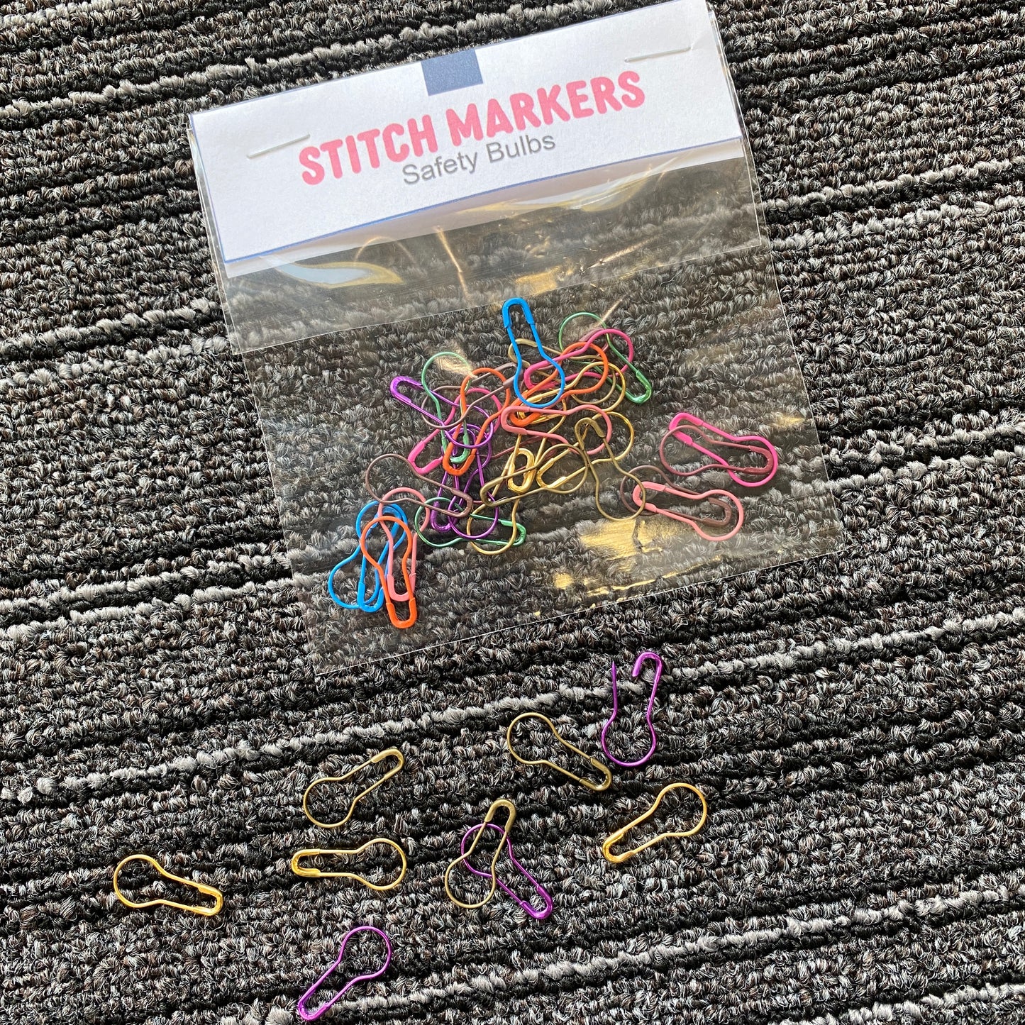 Bulb Style Metal Stitch Markers - 30 markers