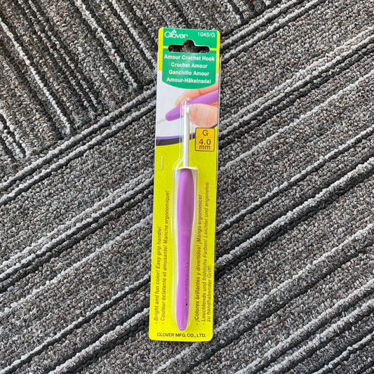 Clover Amour Crochet Hook - Size G (4.0 mm)