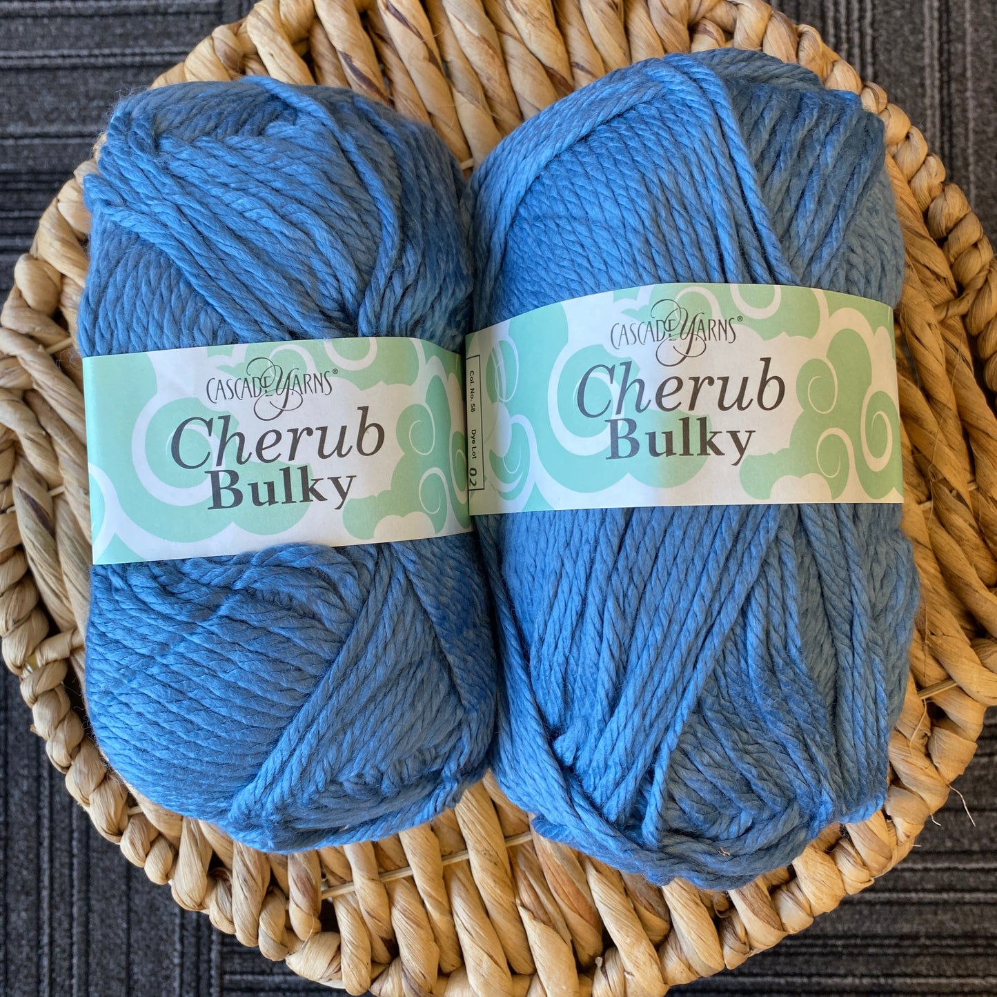 Cascade Cherub Chunky - Blue Shadow - 58