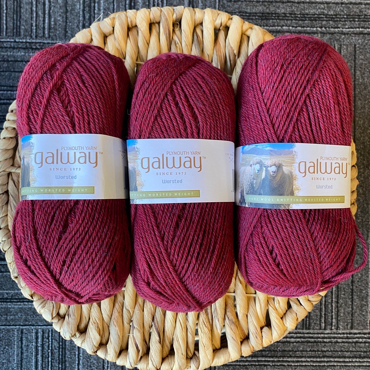 Plymouth Yarn Galway  Worsted 100% Wool - Cabernet Heather - 772