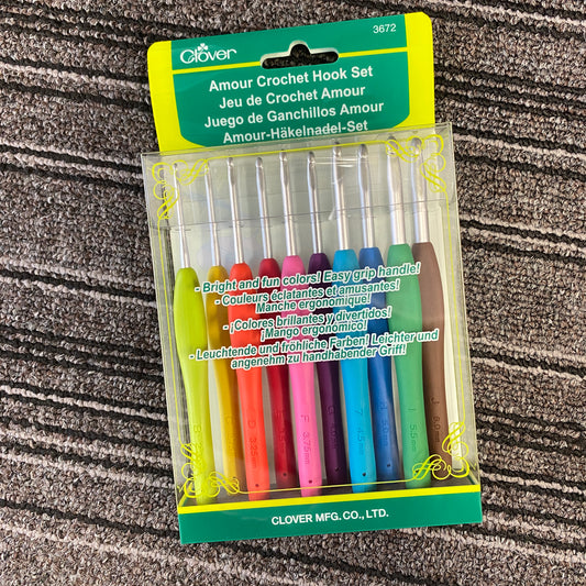 Clover Amour Crochet Hook Set