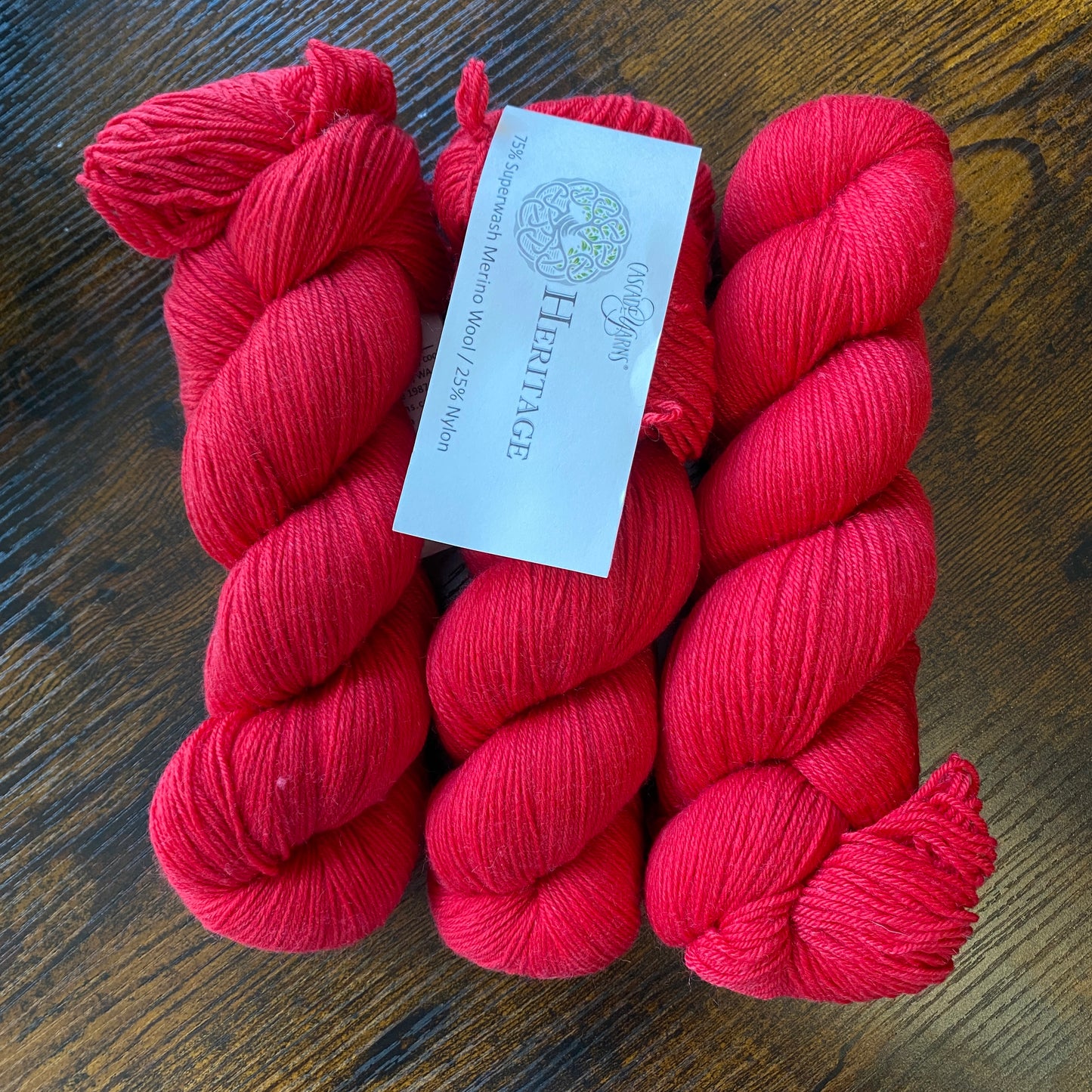 Cascade Yarn - 75% Superwash Merino/25% Nylon - Christmas Red - 5619