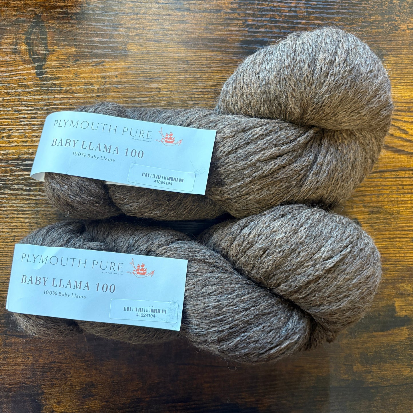 Plymouth Yarns - Baby Llama 100 - 100% Baby Llama - Mocha Heather - 102