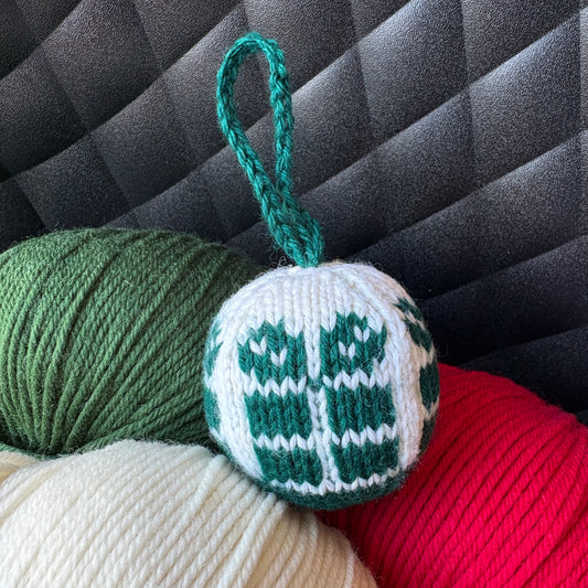 Colorwork Christmas Balls