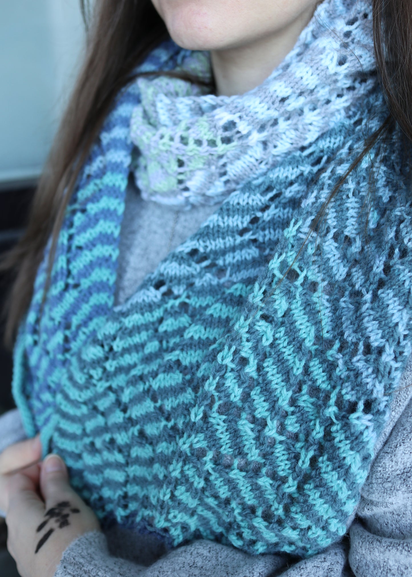 Ravin Sekai Designs - Stepping Stones Scarf - Knitting Pattern