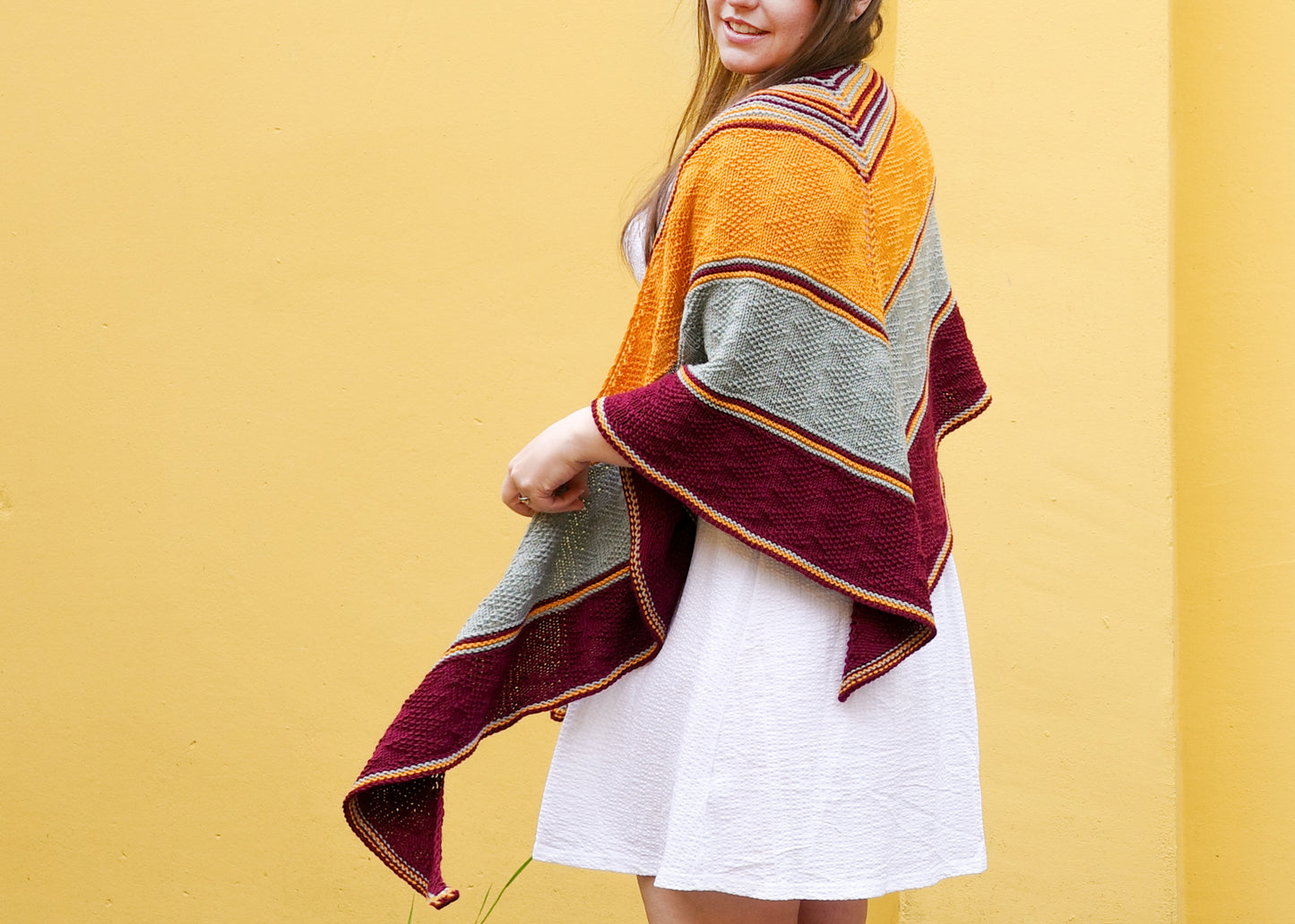 Ravin Sekai Designs - Winding Ways Shawll - Knitting Pattern